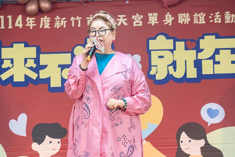 普天宮董事長鄭逸榛致詞。