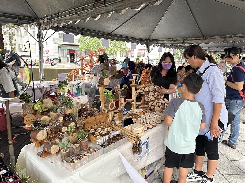 20251交趾陶藝術節昨日與今日精彩登場  吸引眾多大小朋友