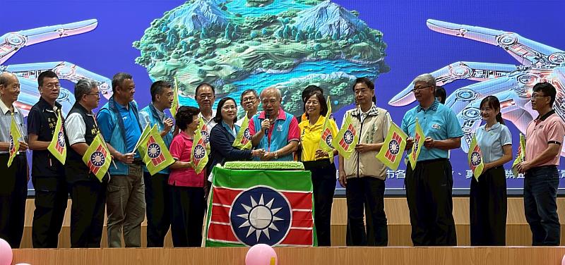 救國團臺南市團委會慶祝73週年表揚162位義工，凝聚向心共譜公益永續新篇章