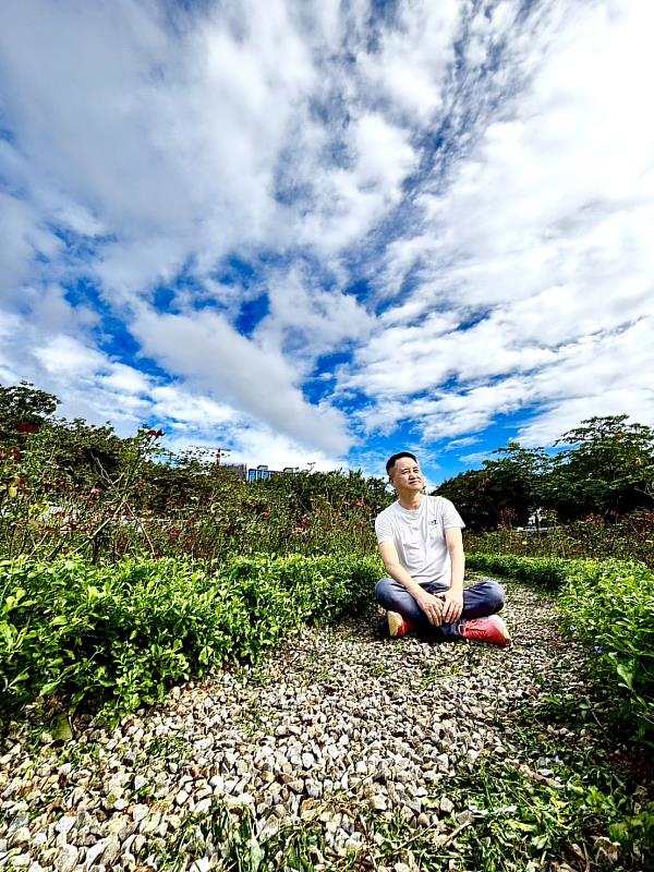東海大學全新打造的「東海小王子玫瑰園」即將於11月1日正式揭幕,象徵捐贈者古典玫瑰園創辦人黃騰輝期盼「讓世界充滿愛」的真摯祝福。