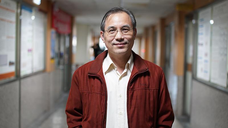 理工學院電機工程學系謝劍書教授入列2025年度終身科學影響力排行榜。