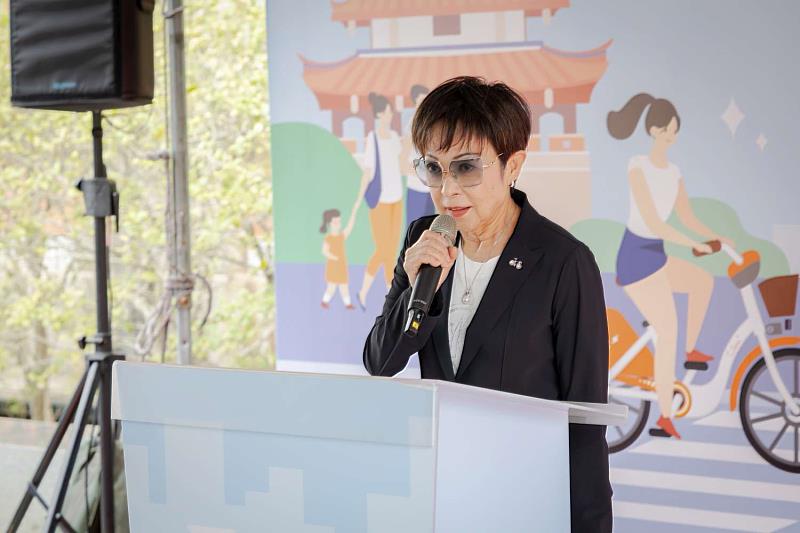 微笑單車股份有限公司董事長劉麗珠致詞