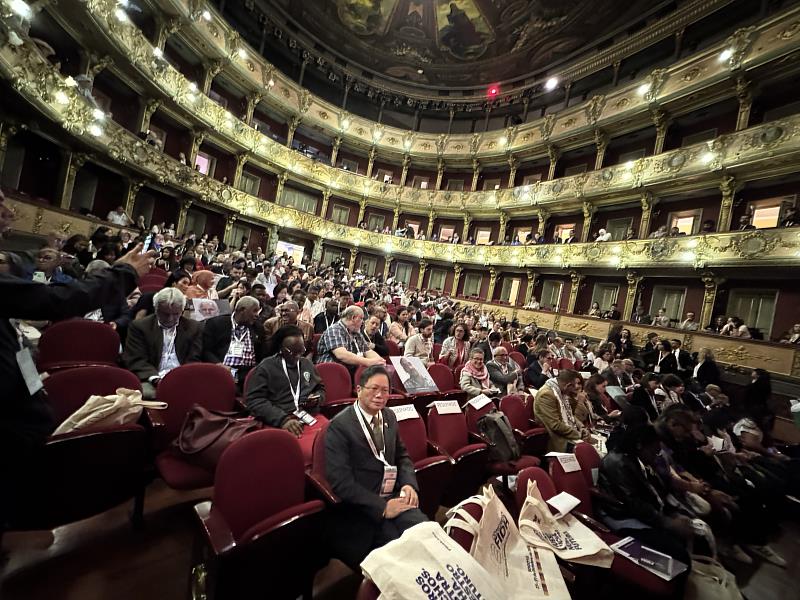 「第42屆國際人權聯盟」（FIDH）大會開幕典禮