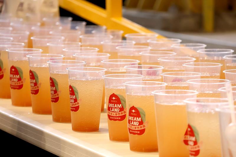 透紅佳人冰鑽派對-海鹽西瓜氣泡飲特調