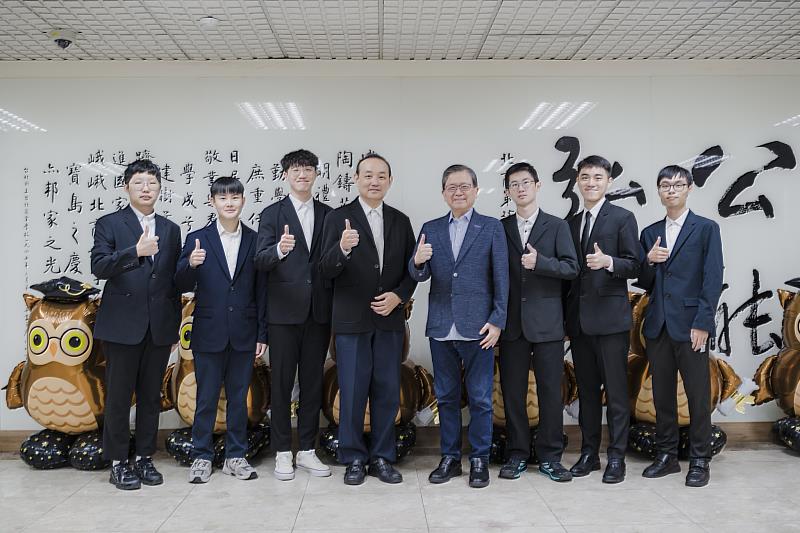 北商大今年度包括二技及研究所，共有6位同學成功通過會計師考試。