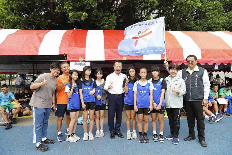 翁章梁出席嘉縣114年中小學運動會開幕典禮