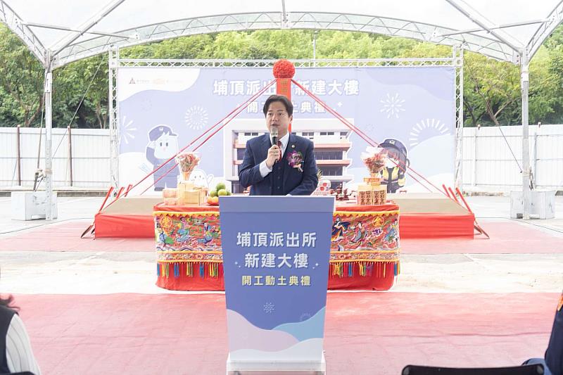 邱代理市長致詞。