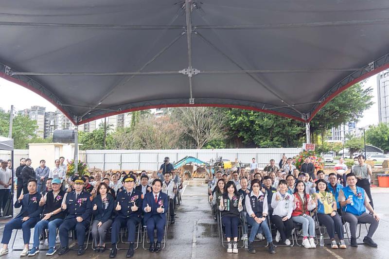 埔頂派出所新建工程開工動土典禮大合照。