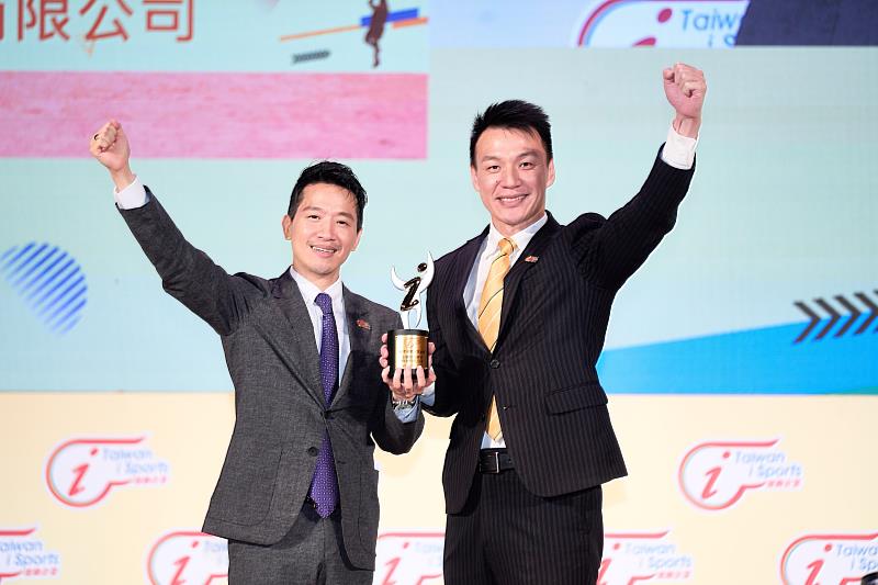 永慶房屋打造健康職場環境  連續10年獲運動企業認證標章