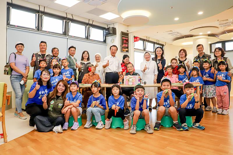 鹿草鄉長照據點+1,百禧日間照顧中心揭牌-5