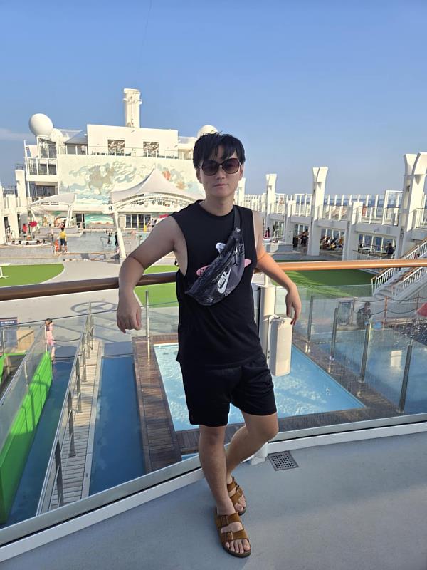 陽明交大醫學系學生蕭宇翔參加夏日郵輪之旅。