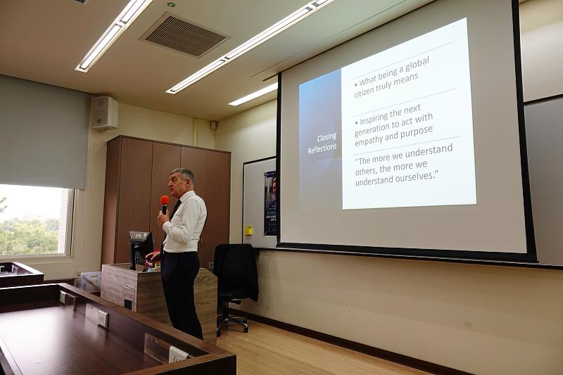 荷蘭海牙飯店管理學院院長Rogier Busser談國際化教育的真諦與挑戰