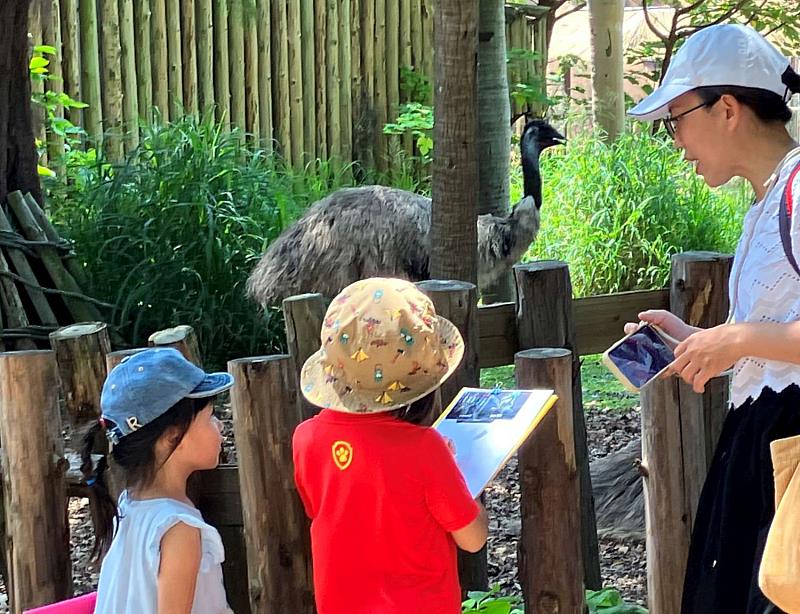 竹市府在新竹市立動物園辦理台語說故事活動。