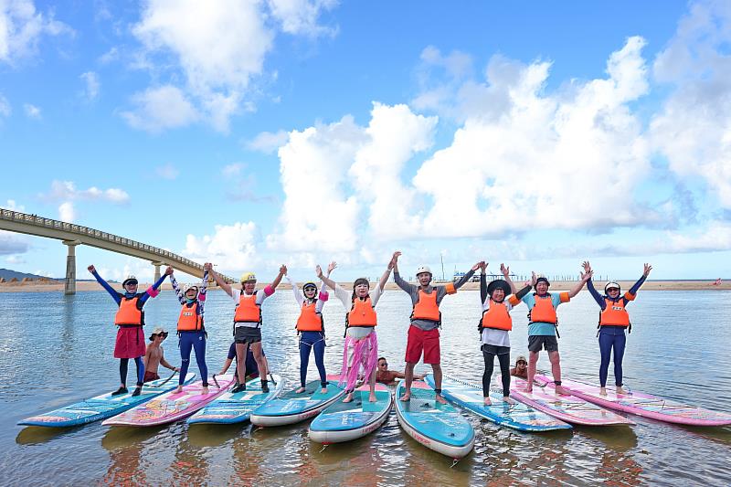 阿公阿嬤「超進化」！ 新北銀髮實境秀開播 王少偉、林莎當嘉賓