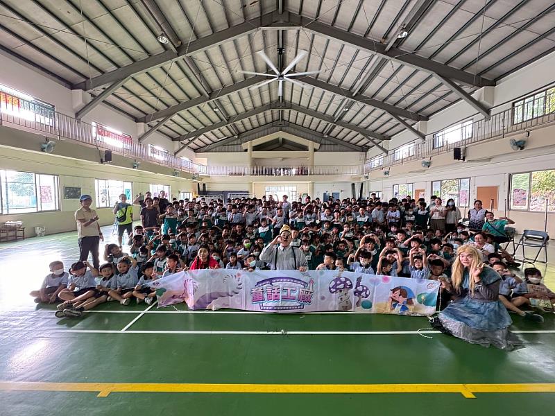 彰化縣政府 × 蘋果劇團《童話工廠》校園巡演圓滿落幕