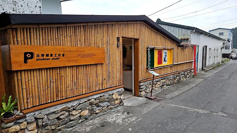 店家改造結合在地工藝 10家「鐵道慢店」煥新登場再出發