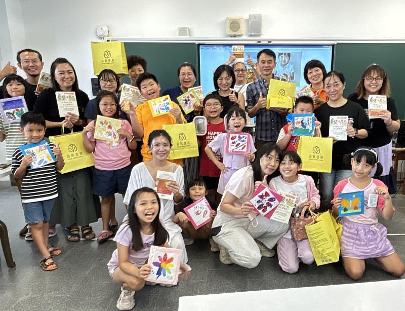 笑聲是親情最美的語言