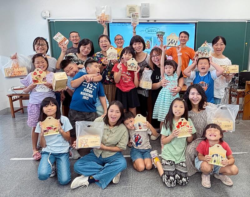 握在手上是滿滿的溫度－大合照