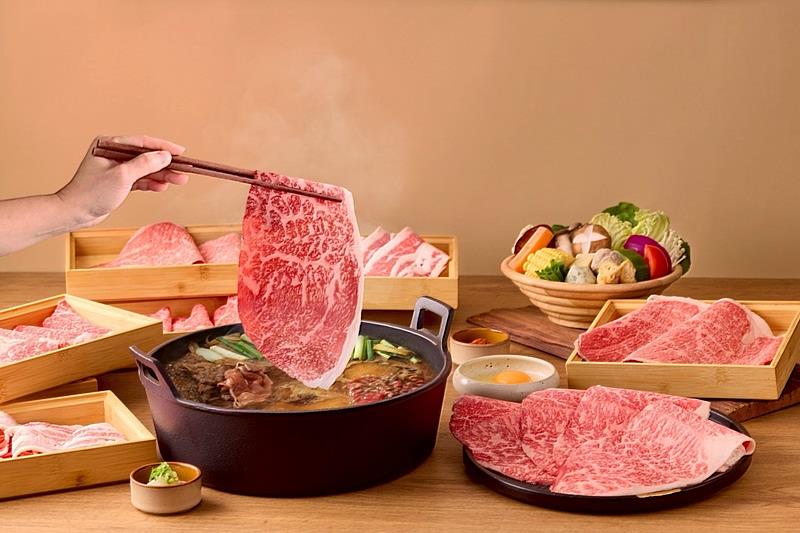 11/30前成為「和牛涮」LINE好友就送嚐鮮券,平日內用消費頂級和牛套餐,即可憑券免費升級究極和牛壽喜燒雙吃。