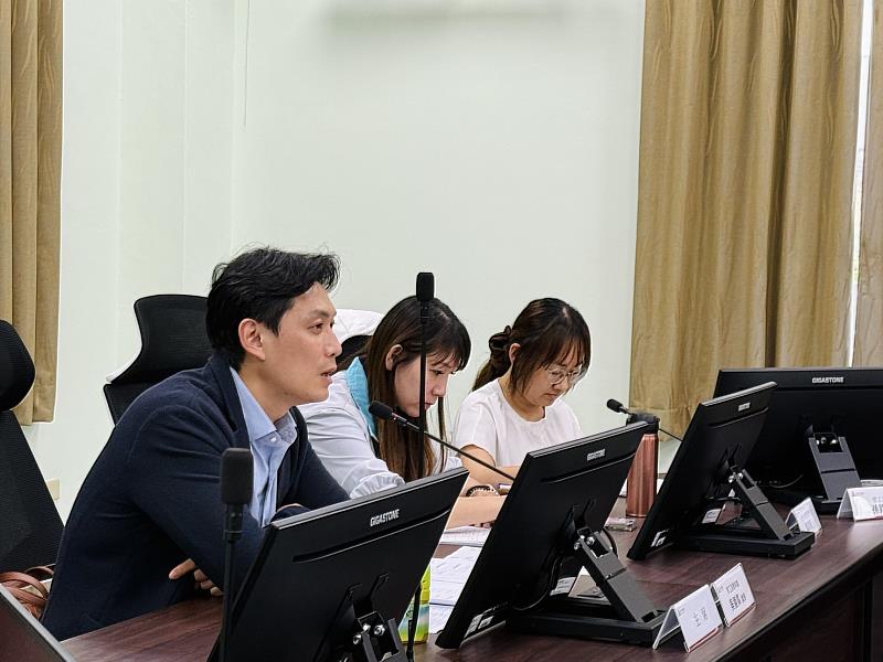 勞工及青年處吳達偉處長致詞