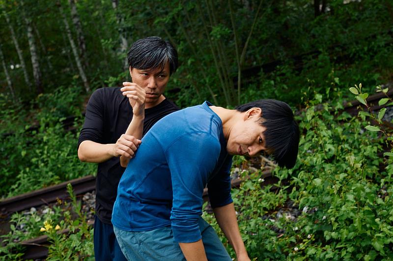 聚合舞《當水落下》劇照(林育全攝影、提供)