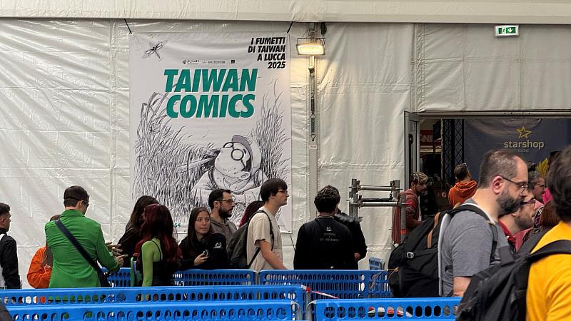 臺灣館於大會主展區入口位置懸掛醒目宣傳，大幅提高參展能見度。（駐義大利代表處文化組提供）