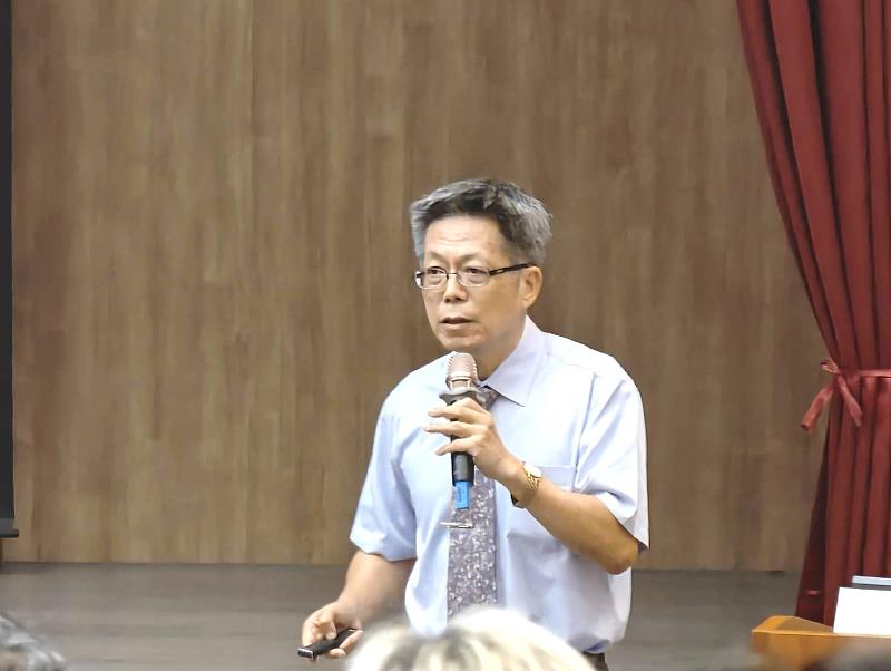 前署立桃園醫院長何豐名教授受邀中國醫藥大學「醫管論壇」專題演講