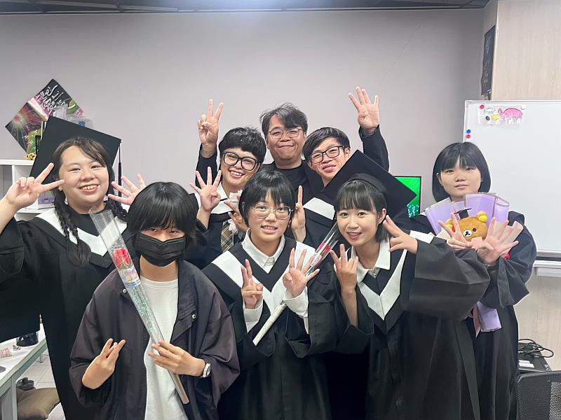 《BAiT-侵略者-》製作團隊