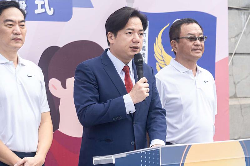 代理市長邱臣遠勉勵爭取最高榮耀。