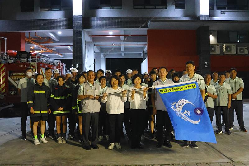 黃敏惠市長、陳姿妏議長參加授旗儀式 為所有成員勉勵