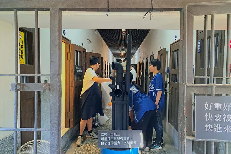 舊監獄體驗活動帶領大家穿梭鐵窗與牢房，探索古蹟魅力