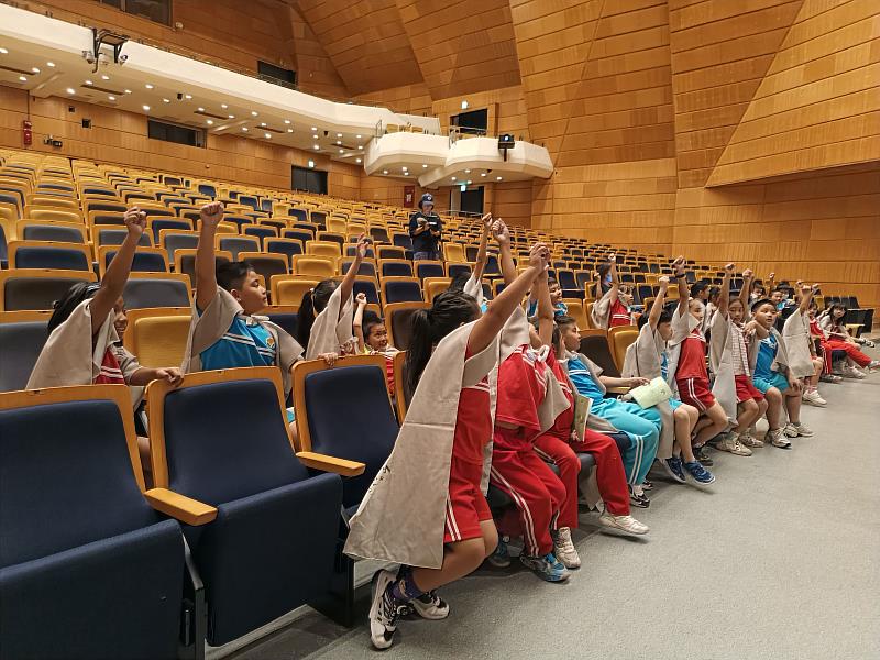 《劇場放大鏡》開啟藝文探險與校外文化體驗