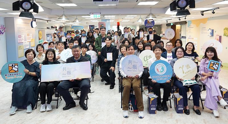 YS職涯特展共振Plus+ What’s my next step 開展首日，YS連結企業、學校、職涯教練、心理師與青年，一同共振職場能量