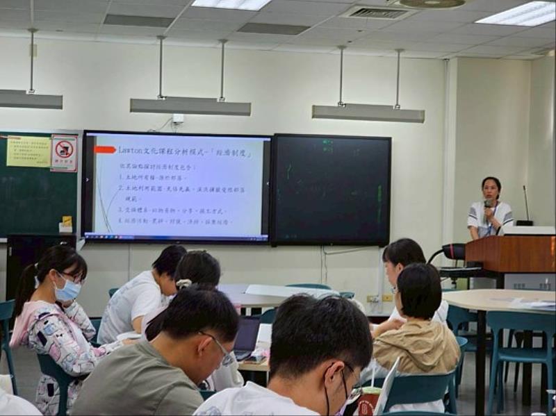 分別開放4個場次、共計27論文進行發表