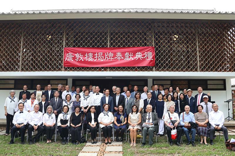 70週年校慶系列活動豐富多元，包括康敦樓整修落成典禮、第26屆傑出校友頒獎等，現場吸引數千名校友遠從美國、香港、澳門等地返臺共襄盛舉。