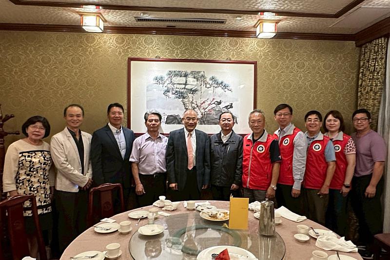 南大校友交流時光溫馨愉快 情誼與母校連結持續綻放