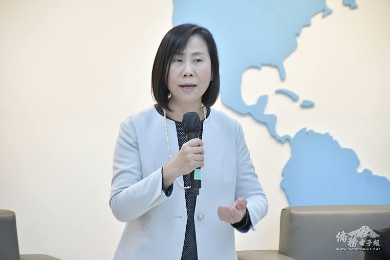 僑務委員會主任秘書榮幼娥致詞