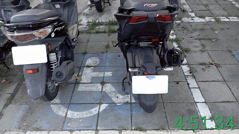 縣府呼籲民眾請勿占用台東火車站身心障礙專用車位