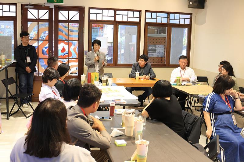 圖1 古主委鼓勵青年朋友們不要怕投入客家事務，因為年輕就是本錢，想做什麼就去做