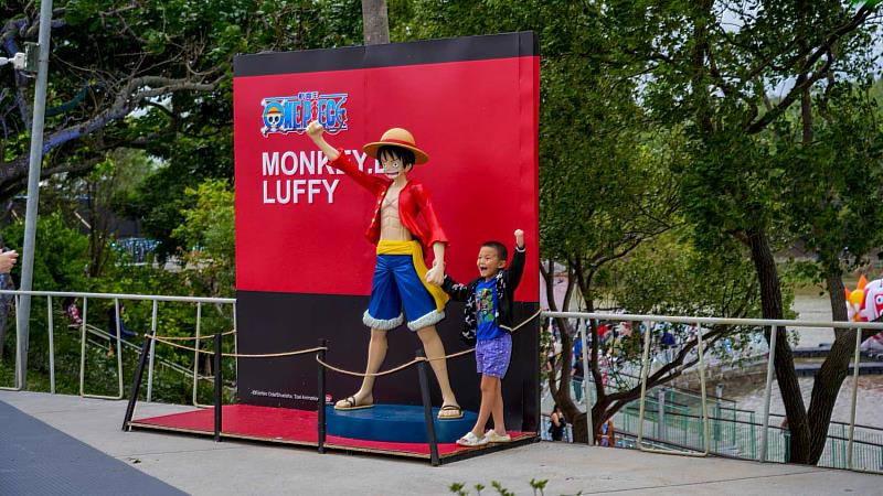 風城秋夜最閃亮！青草湖航海王煙火秀2週湧入逾25萬人潮