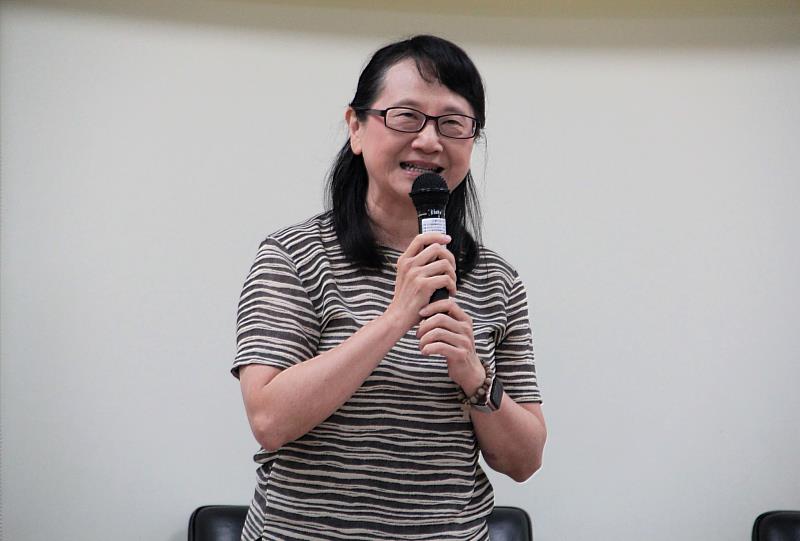 文藻莊慧玲校長感謝王師凱校友捐款助母校發展