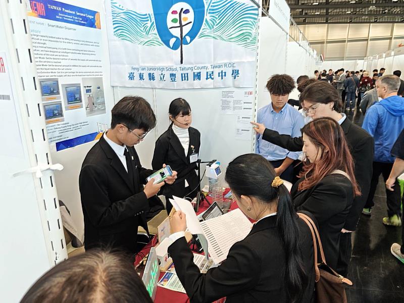 臺東學子以創意與關懷感動世界 勇奪德國紐倫堡國際發明獎