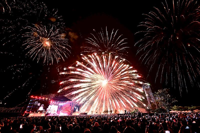 饒慶鈴分享「台東無圍牆巨蛋音樂會」成果（照片/臺東縣政府提供）