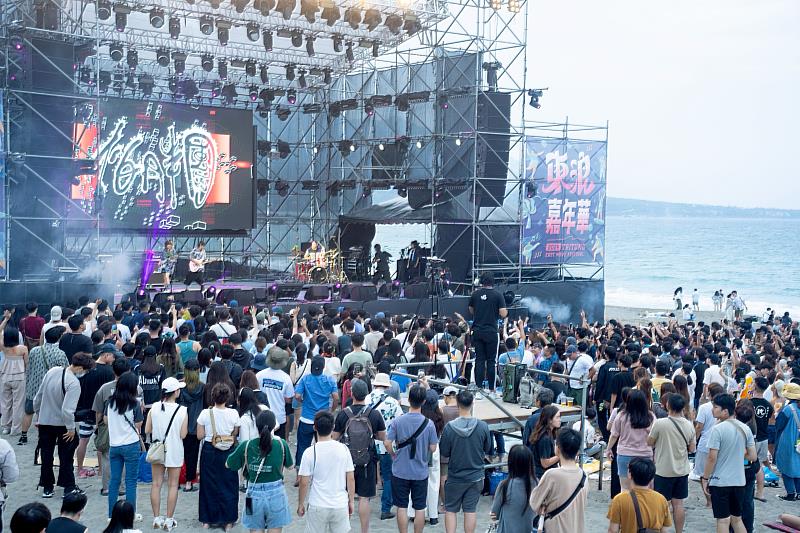 饒慶鈴分享「台東無圍牆巨蛋音樂會」成果（照片/臺東縣政府提供）