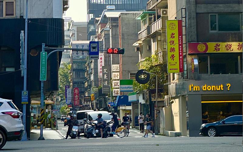 東區的核心價值,在於完整且難以取代的機能,反映在住宅市場上,深深吸引在地族群。