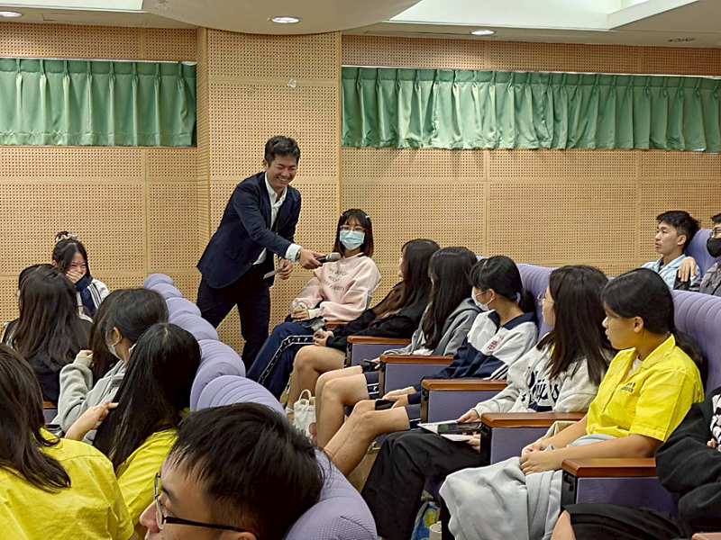 國立陽明交通大學食品安全及健康風險評估研究所賴盈宏助理教授演講