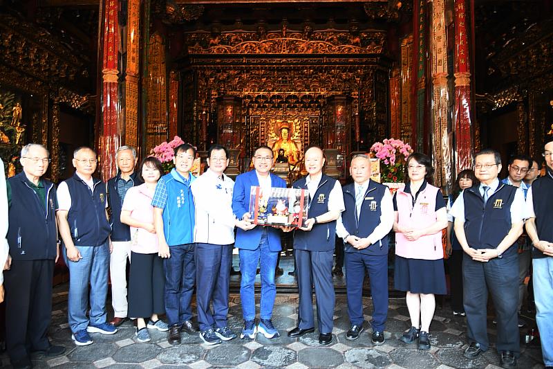 市長回贈紀念品