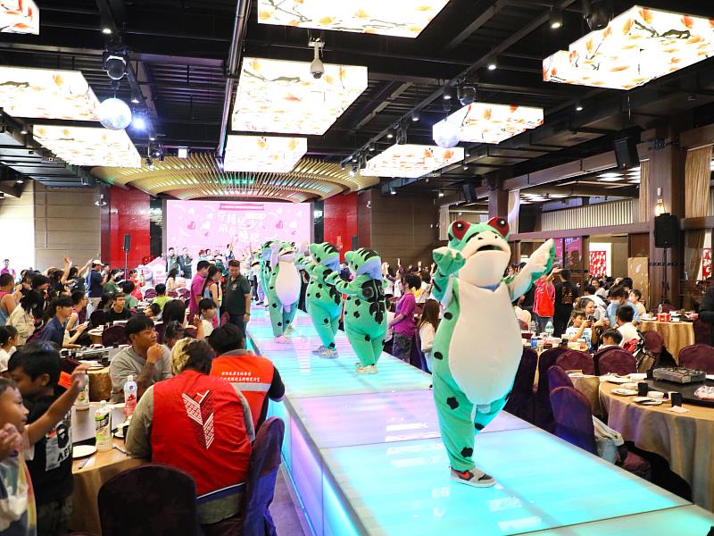 嘉義小衛星兒少據點成果展 星光閃耀嘉年華展現孩子成長活力