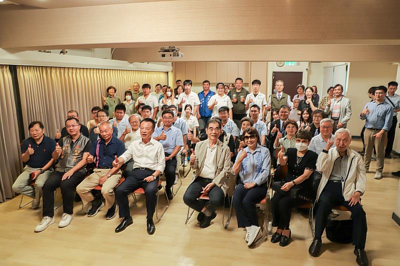 光寶科技創辦人設「恩慈愛鄉獎學金」,捐贈2600萬元嘉惠學子-5