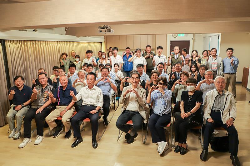 光寶科技創辦人設「恩慈愛鄉獎學金」，捐贈2600萬元嘉惠學子-3